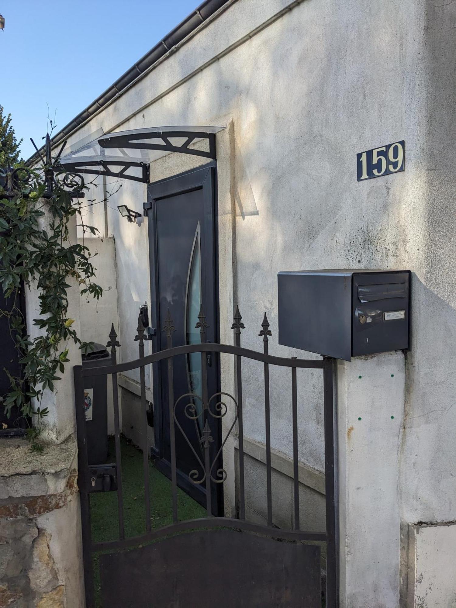 L'Escale Balneo'Romantique - Loveroom - Jacuzzi & Petit Dejeuner Villiers-sur-Marne Eksteriør billede